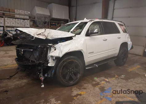 2017 Chevrolet Tahoe Premier z USA, uszkodzony, nr VIN 1GNSKCKC4HR366120